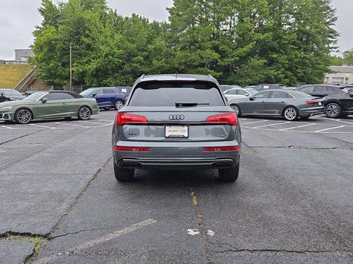 2024 Audi Q5 45 S line Premium