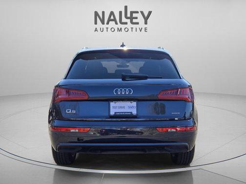 2020 Audi Q5 45 Titanium Premium
