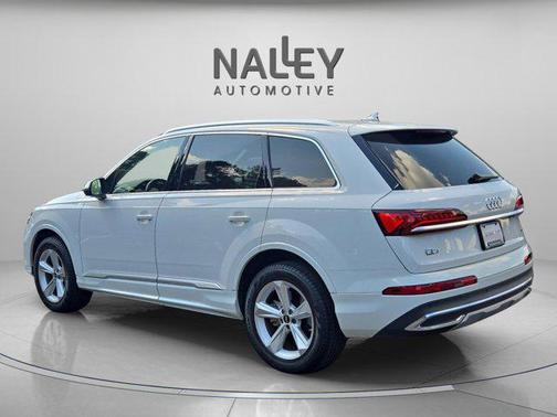 2022 Audi Q7 55 Premium