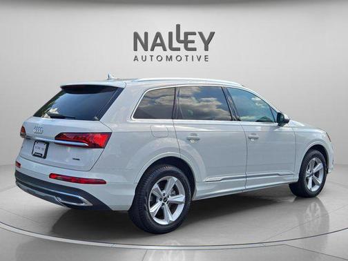 2022 Audi Q7 55 Premium