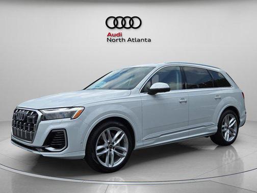 2025 Audi Q7 55 Premium Plus
