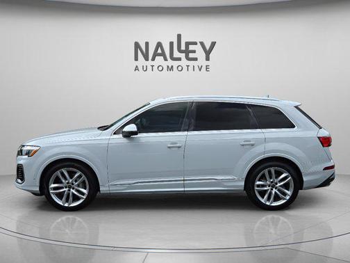 2025 Audi Q7 55 Premium Plus