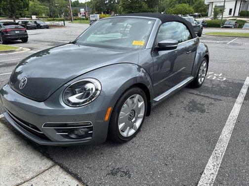 Platinum Gray Metallic 2019 Volkswagen Beetle 2.0T S