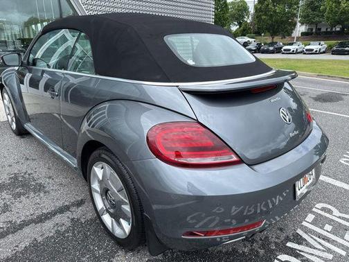 Platinum Gray Metallic 2019 Volkswagen Beetle 2.0T S