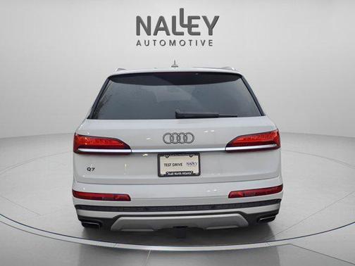 2025 Audi Q7 55 Premium Plus