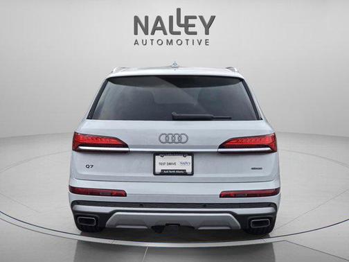 2026 Audi Q7 55 Premium Plus