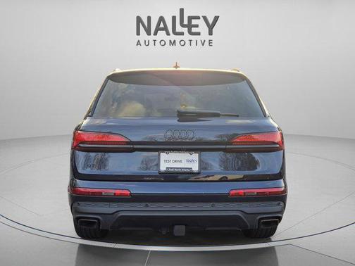 2025 Audi Q7 55 Premium Plus