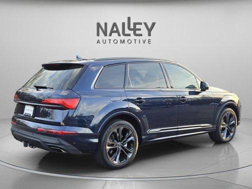 2025 Audi Q7 55 Premium Plus