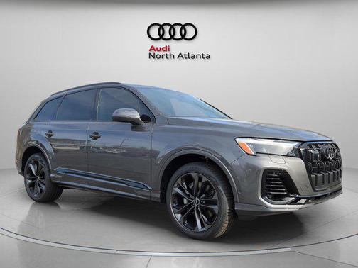 2025 Audi Q7 55 Premium Plus