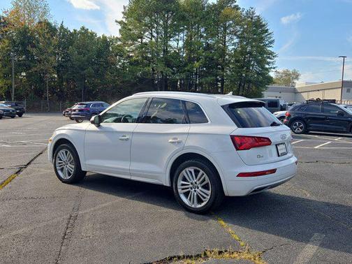 2020 Audi Q5 45 Premium Plus