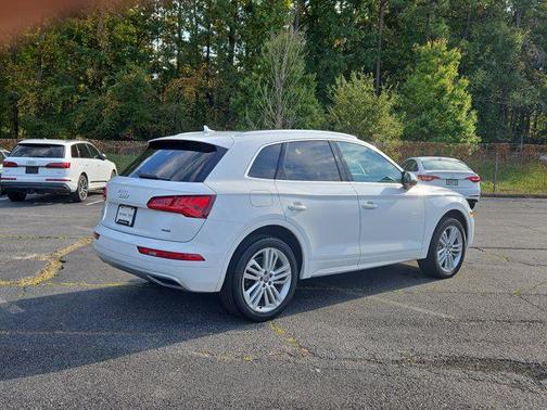 2020 Audi Q5 45 Premium Plus