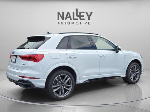 2025 Audi Q3 Premium 45 TFSI S line quattro Tiptronic
