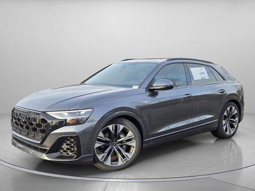 2026 Audi Q8 55 Premium Plus
