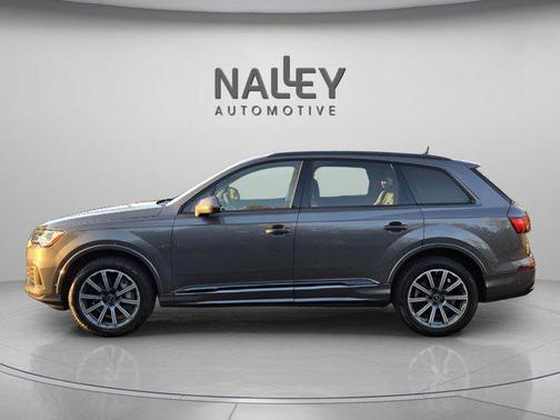 2023 Audi Q7 45 Premium Plus