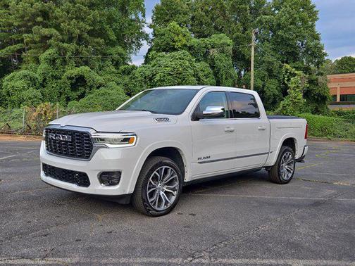 2025 RAM 1500 ST