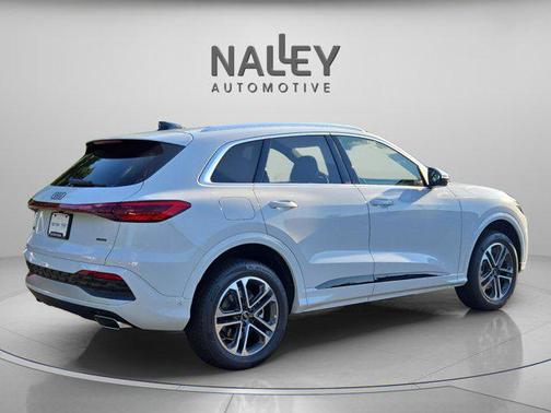 2025 Audi Q5 Premium