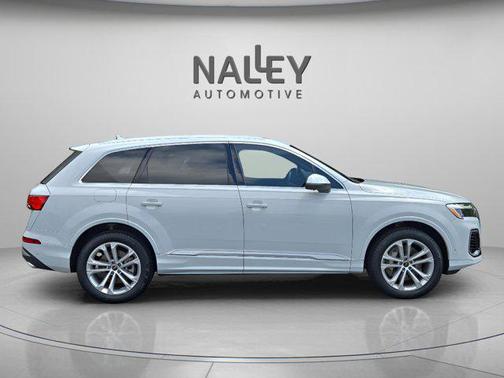 2025 Audi Q7 55 Premium Plus
