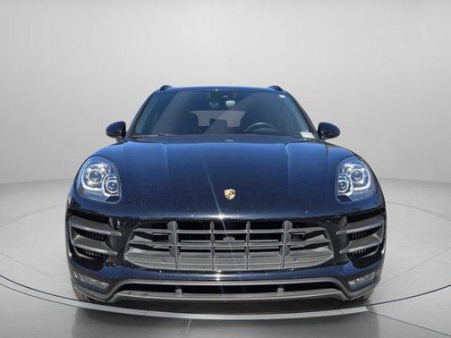 2018 Porsche Macan Turbo