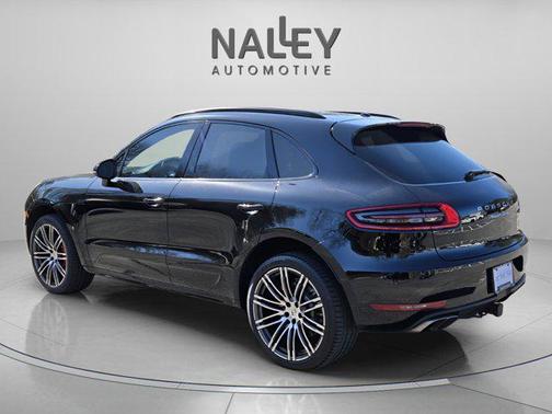 2018 Porsche Macan Turbo