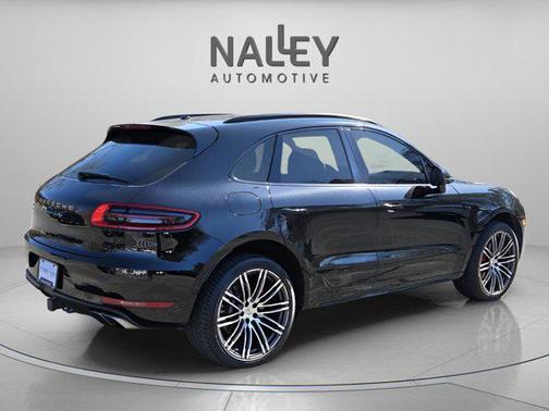 2018 Porsche Macan Turbo