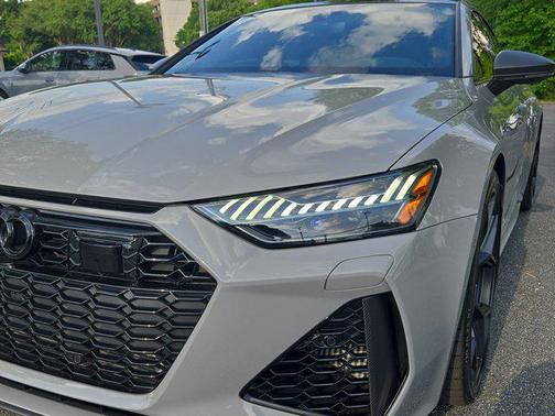 2024 Audi RS 7 4.0T Performance