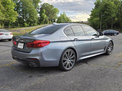 Bluestone Metallic 2018 BMW 540 540i