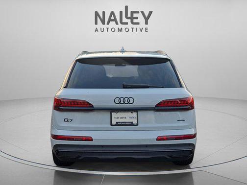 2023 Audi Q7 55 Prestige