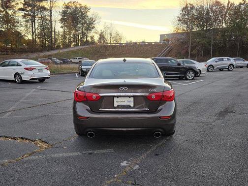 2015 INFINITI Q50 Premium