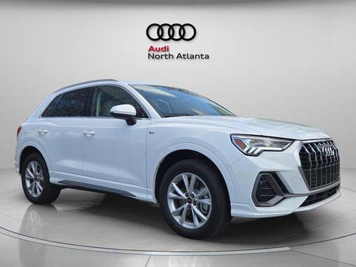 2025 Audi Q3 Premium 45 TFSI S line quattro Tiptronic