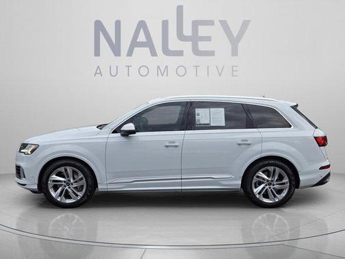 Glacier White Metallic 2023 Audi Q7 55 Prestige