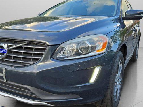 2015 Volvo XC60 T6 Platinum