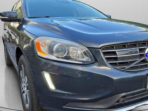 2015 Volvo XC60 T6 Platinum