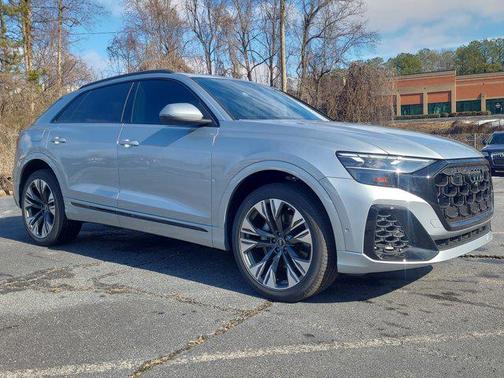 2025 Audi Q8 55 Premium Plus