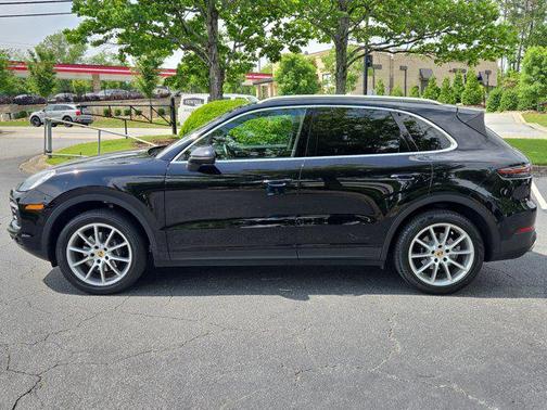 2019 Porsche Cayenne Base
