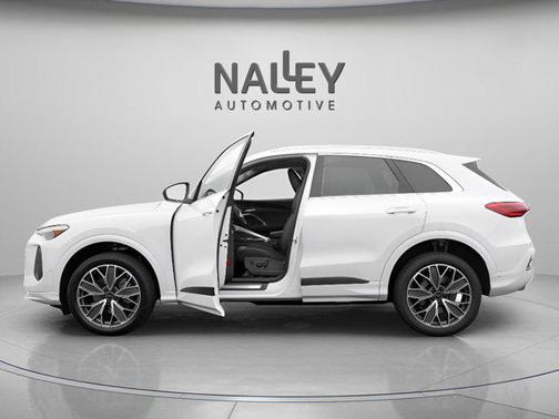 2025 Audi Q5 Premium TFSI quattro S tronic