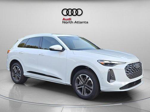 2025 Audi Q5 Premium