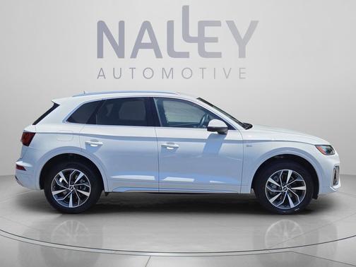 Glacier White Metallic 2023 Audi Q5 45 S line Premium Plus