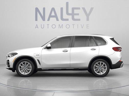 Alpine White 2022 BMW X5 PHEV xDrive45e
