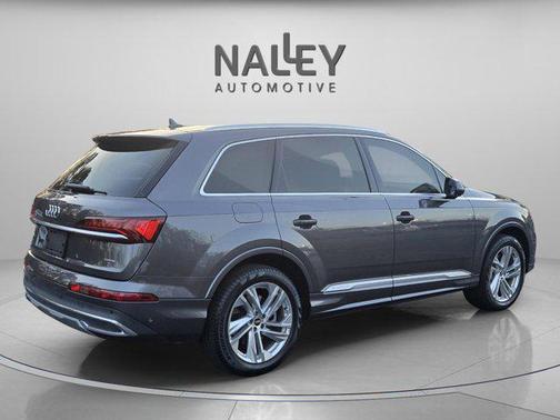 2021 Audi Q7 45 Premium Plus