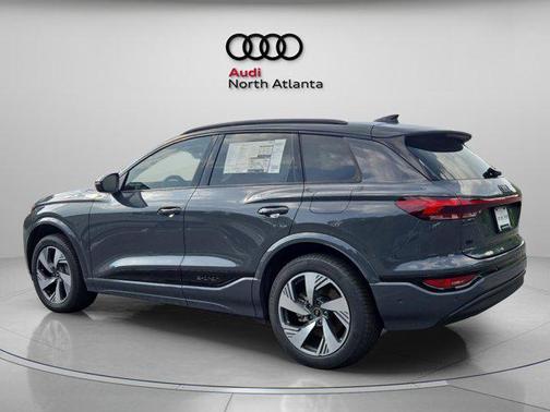 2025 Audi Q6 e-tron Premium Plus quattro