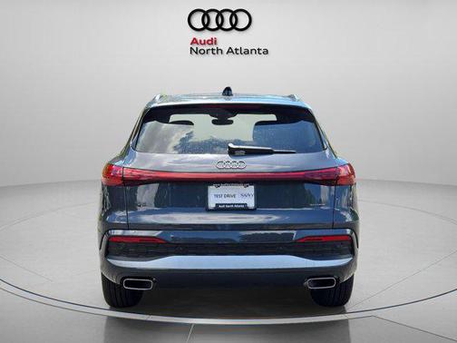 2025 Audi Q5 Premium
