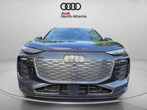2025 Audi Q6 e-tron Premium Plus quattro