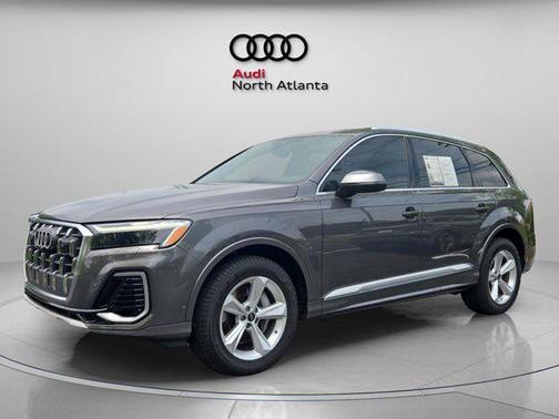 2025 Audi Q7 45 Premium