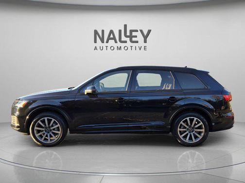 2023 Audi Q7 45 Premium Plus