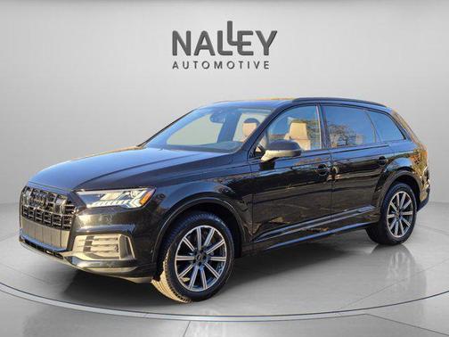 2023 Audi Q7 45 Premium Plus