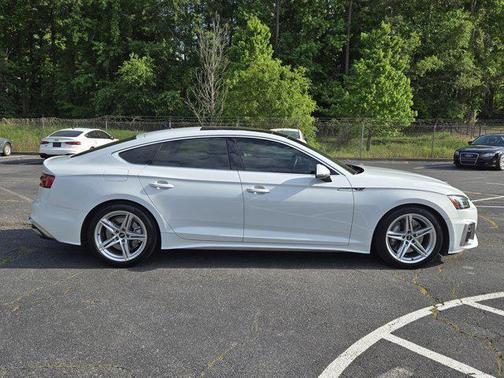 Glacier White Metallic 2022 Audi A5 Sportback 45 S Line Premium