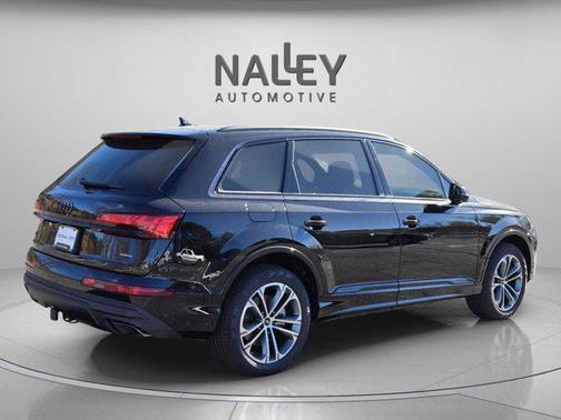 2026 Audi Q7 45 Premium