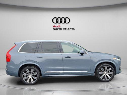 2023 Volvo XC90 B6 Ultimate 6-Seater