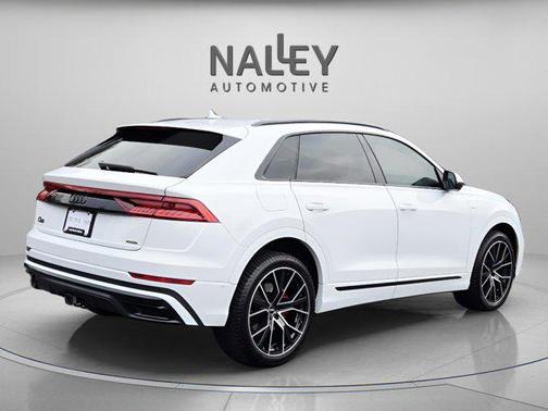 2021 Audi Q8 55 Premium Plus