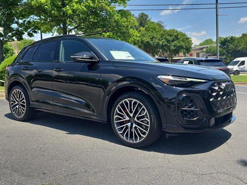 2025 Audi SQ5 3.0T Premium Plus